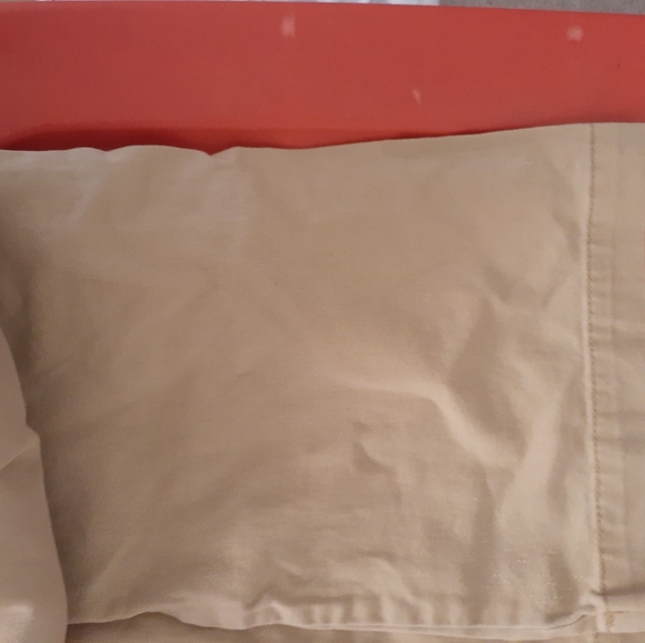 3 pairs if khaki pants - Picture 3 of 7